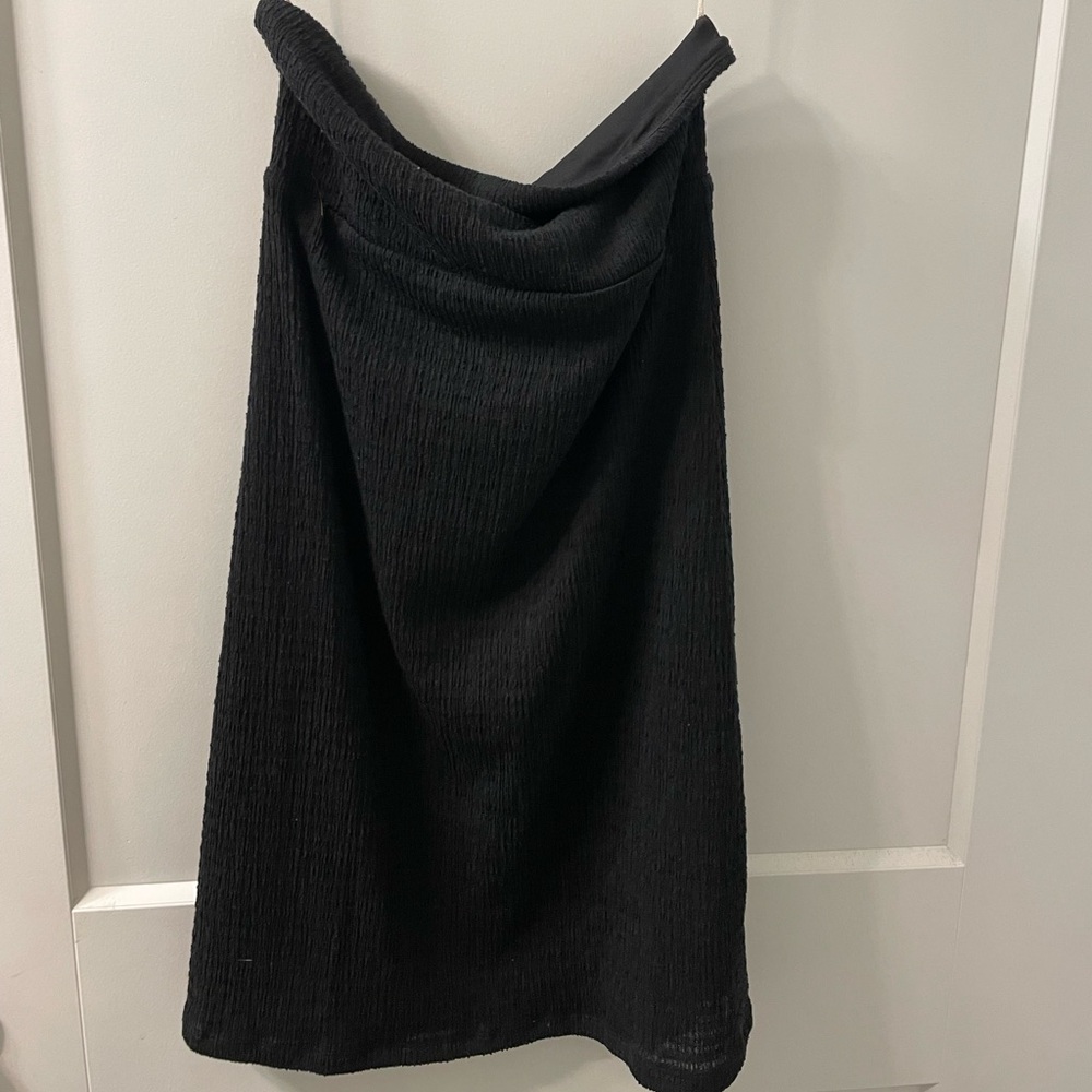 Aritzia Wilfred Strapless black mini dress